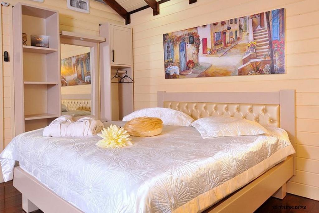 Between Sunrise And Sunset Suites Ya'ara Eksteriør billede
